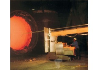 Aliva-585 Ремонт футерування ковшів в горизонтальному положенні